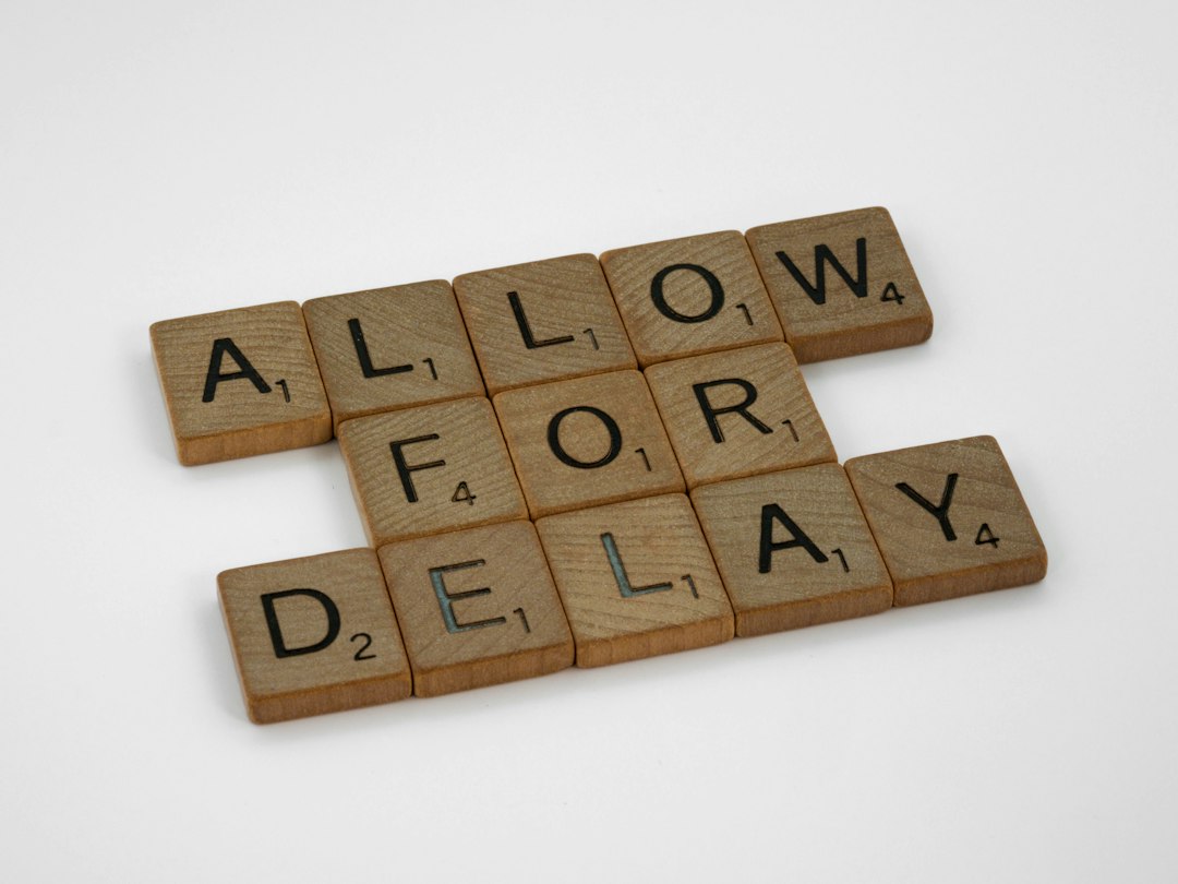 Illustration showing Slack 90-day message retention limit setting on digital dashboard.